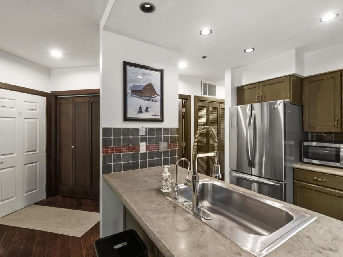 파크 시티 Gorgeous 1Br Steps From Lifts With Private Hot Tub 빌라 외부 사진