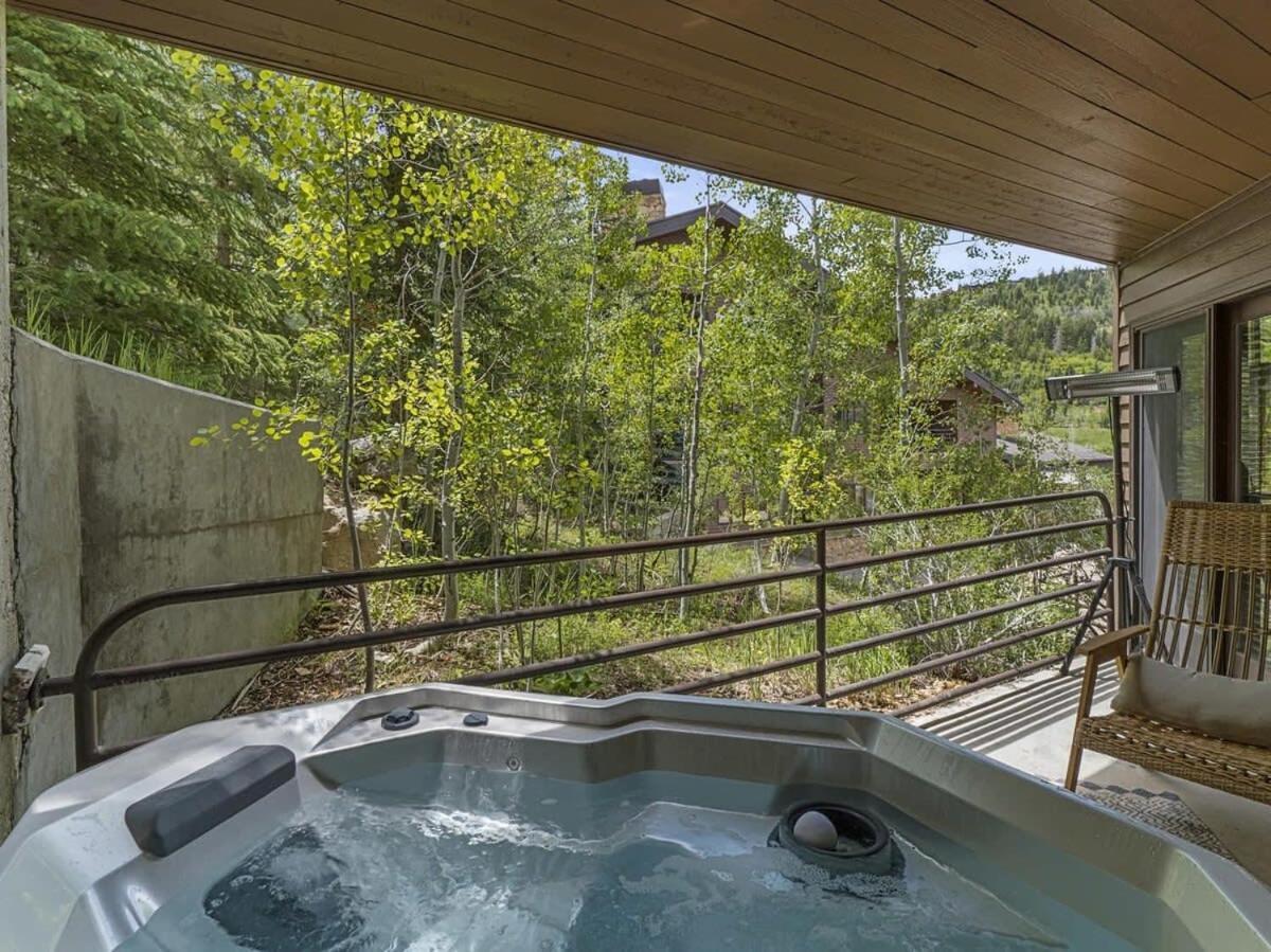 파크 시티 Gorgeous 1Br Steps From Lifts With Private Hot Tub 빌라 외부 사진